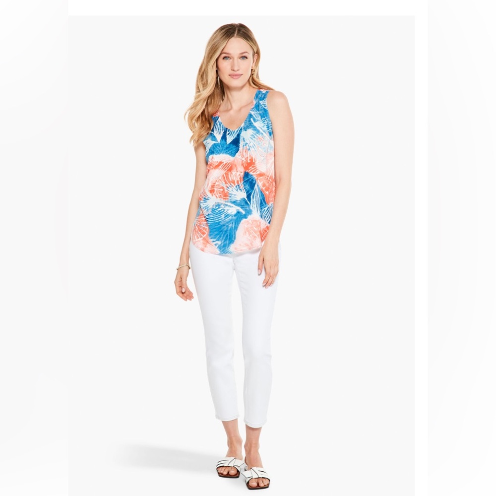 NIC+ZOE WATERCOLOR BLOOMS TANK - Picture 4 of 10